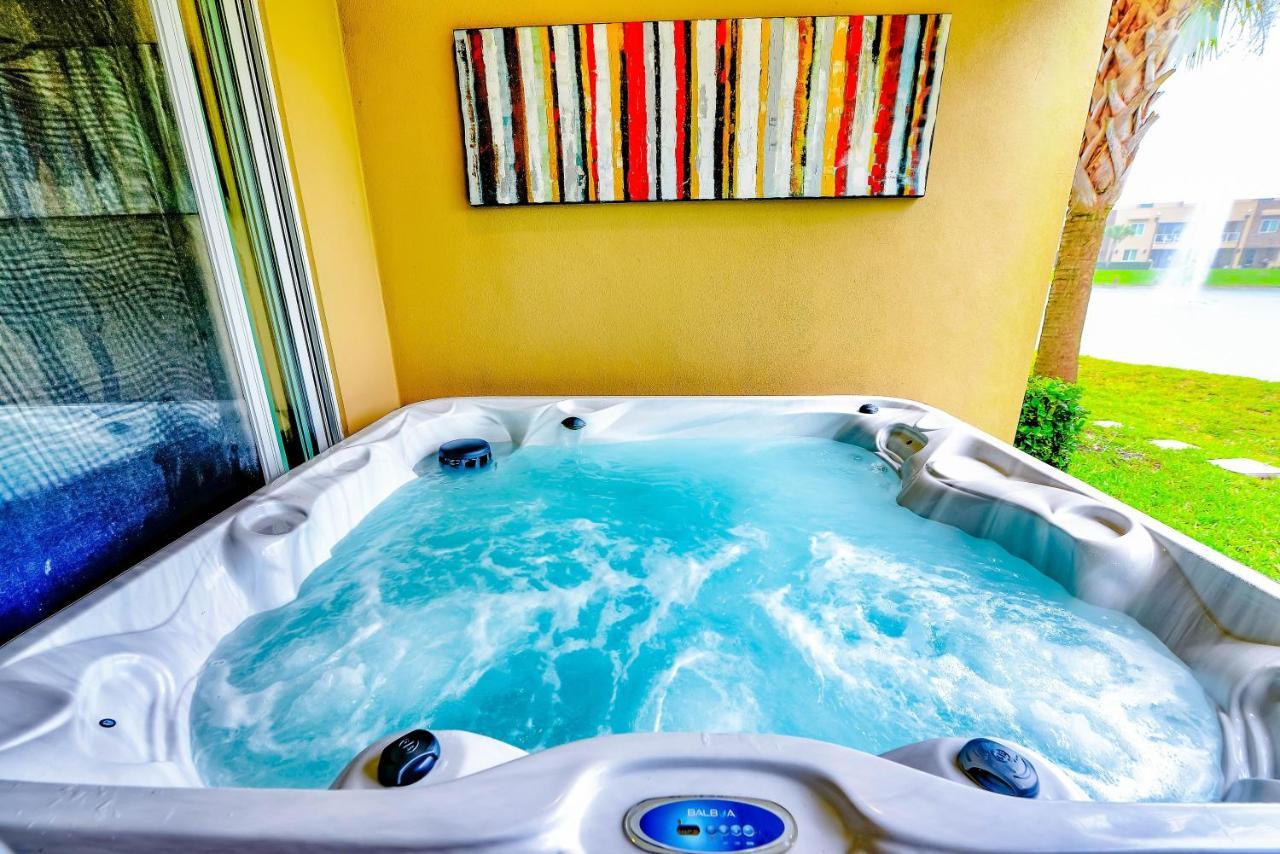 Beautiful Townhome Overlooking The Lake And The Pool Orlando Exterior foto